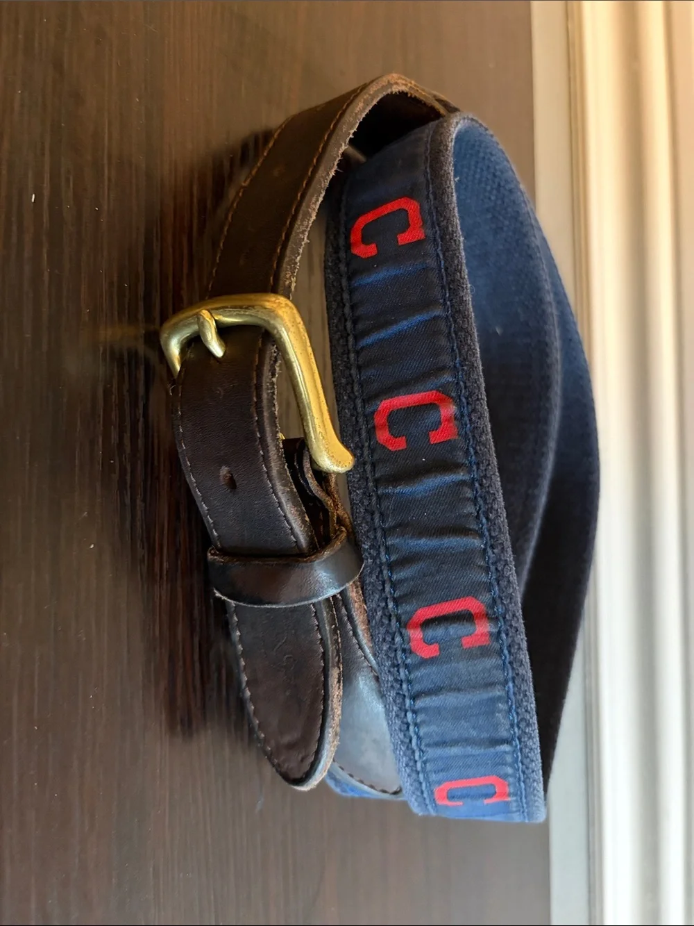 Vineyard Vines Cleveland baseball men’s belt